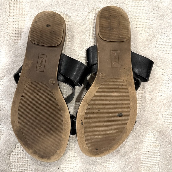 Black Sandals - Picture 2 of 3